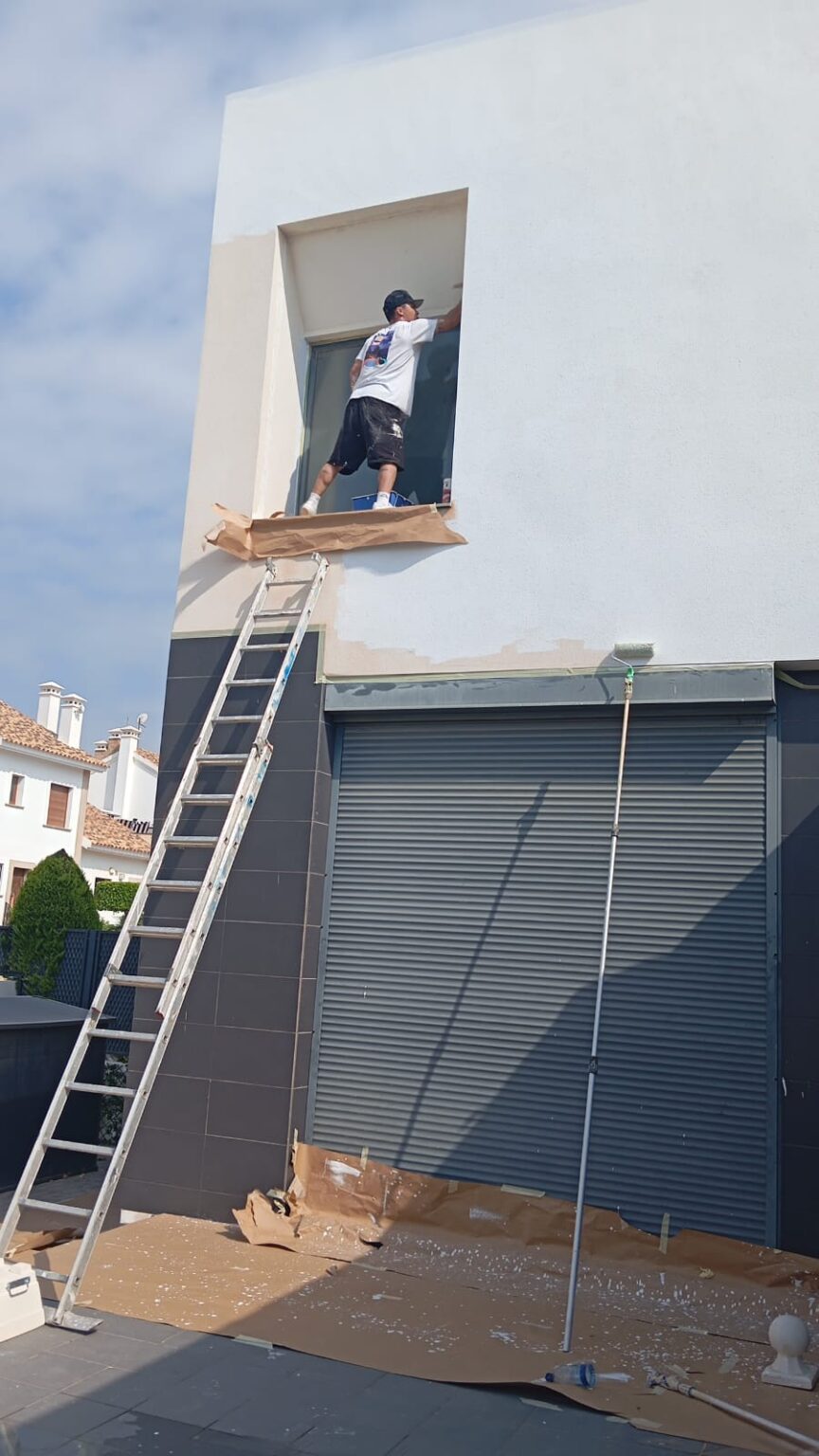 Multiservicios Nino e Hijos rehabilitación de viviendas con limpieza diaria de obra